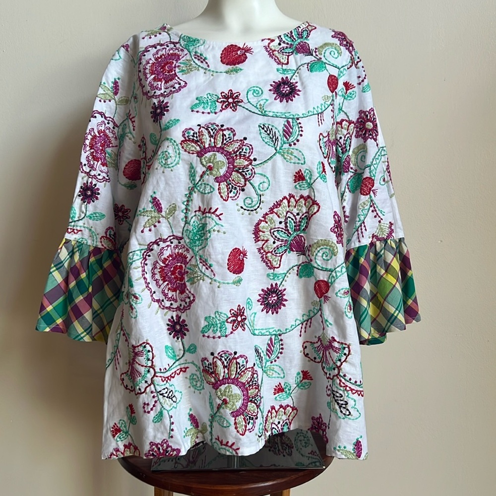 Sharon Young tropical linen blend blouse with embroidery and plaid sleev…